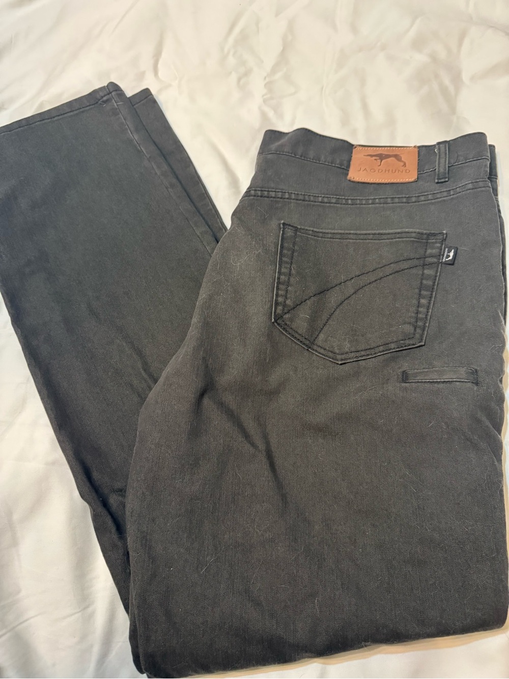 Men's Straight Jeans in Washed Black